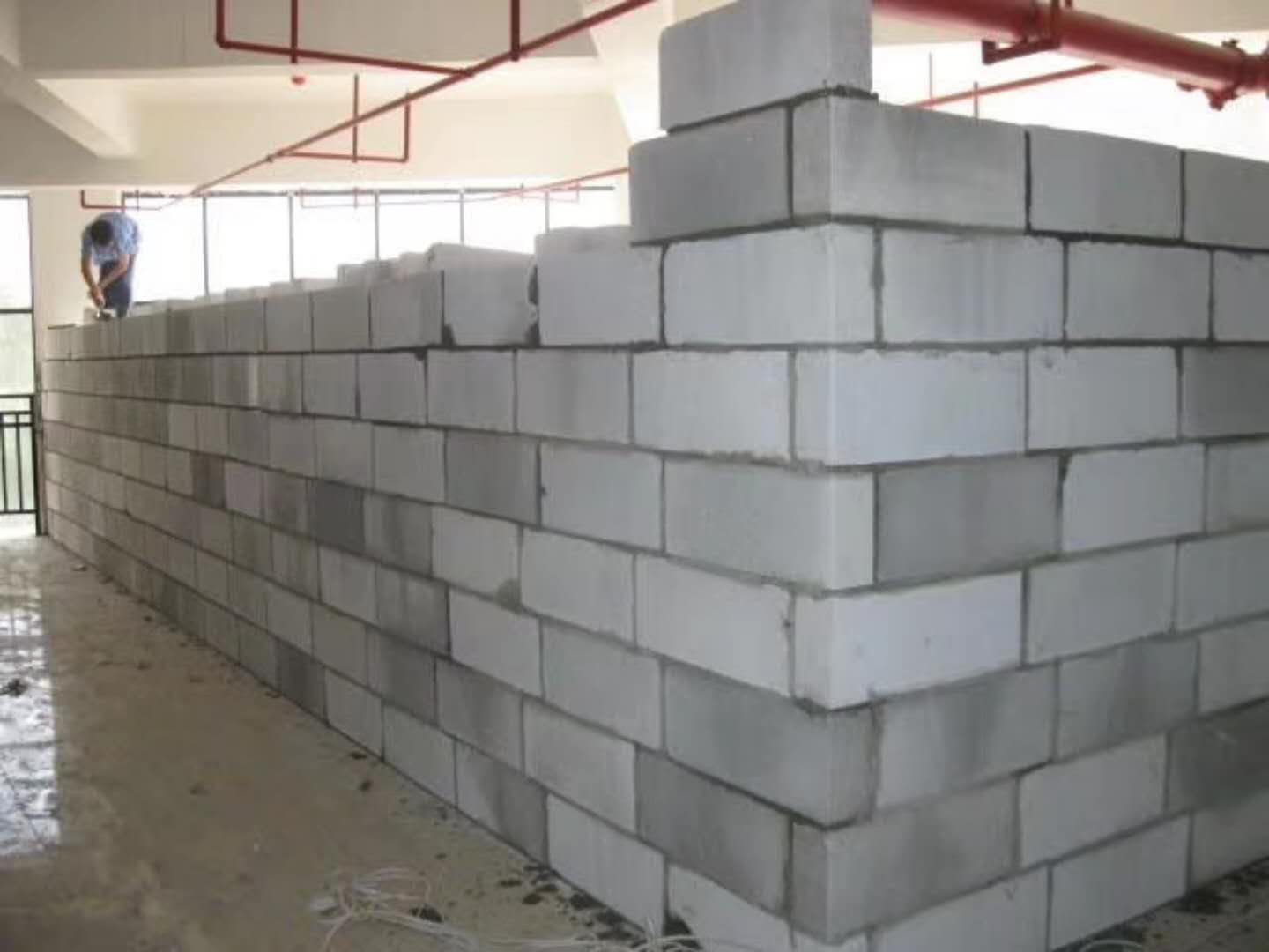 德阳蒸压加气混凝土砌块承重墙静力和抗震性能的研究